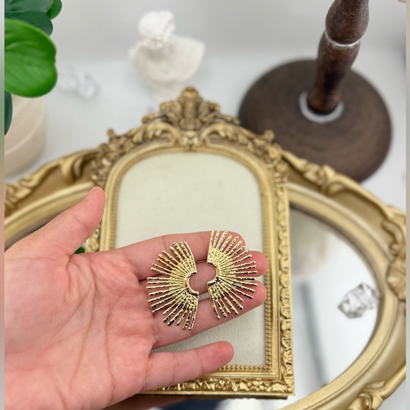 Sunburst Fan Earrings – PVD Gold Plated Stainless Steel - Picture 3 of 3